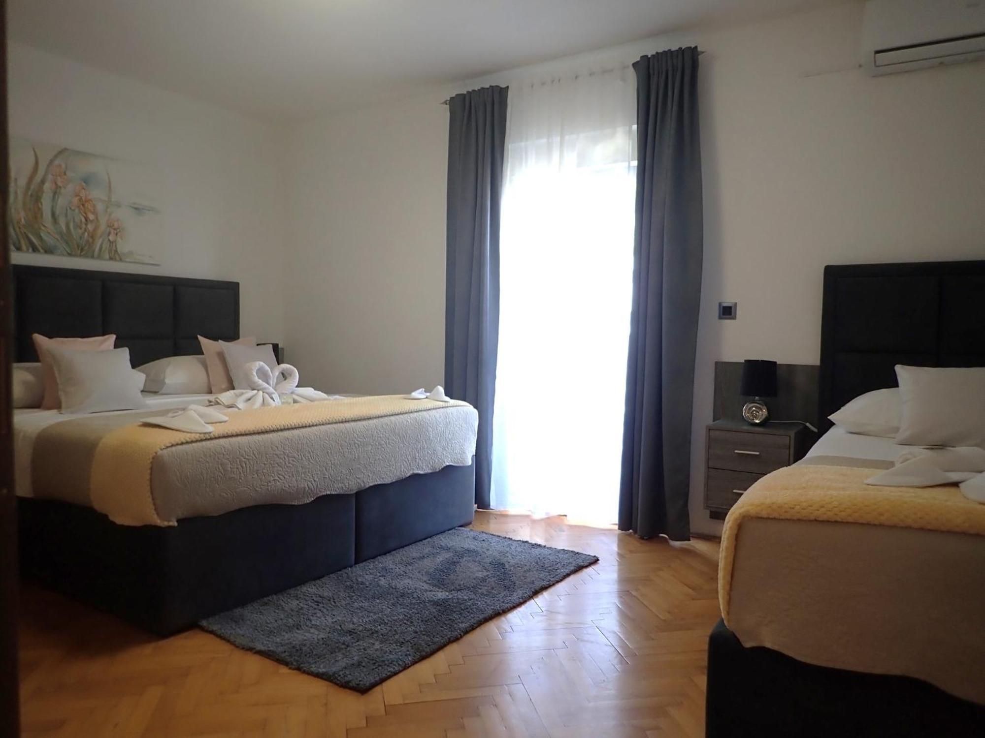 Apartmani Nil Barić Draga Eksteriør billede